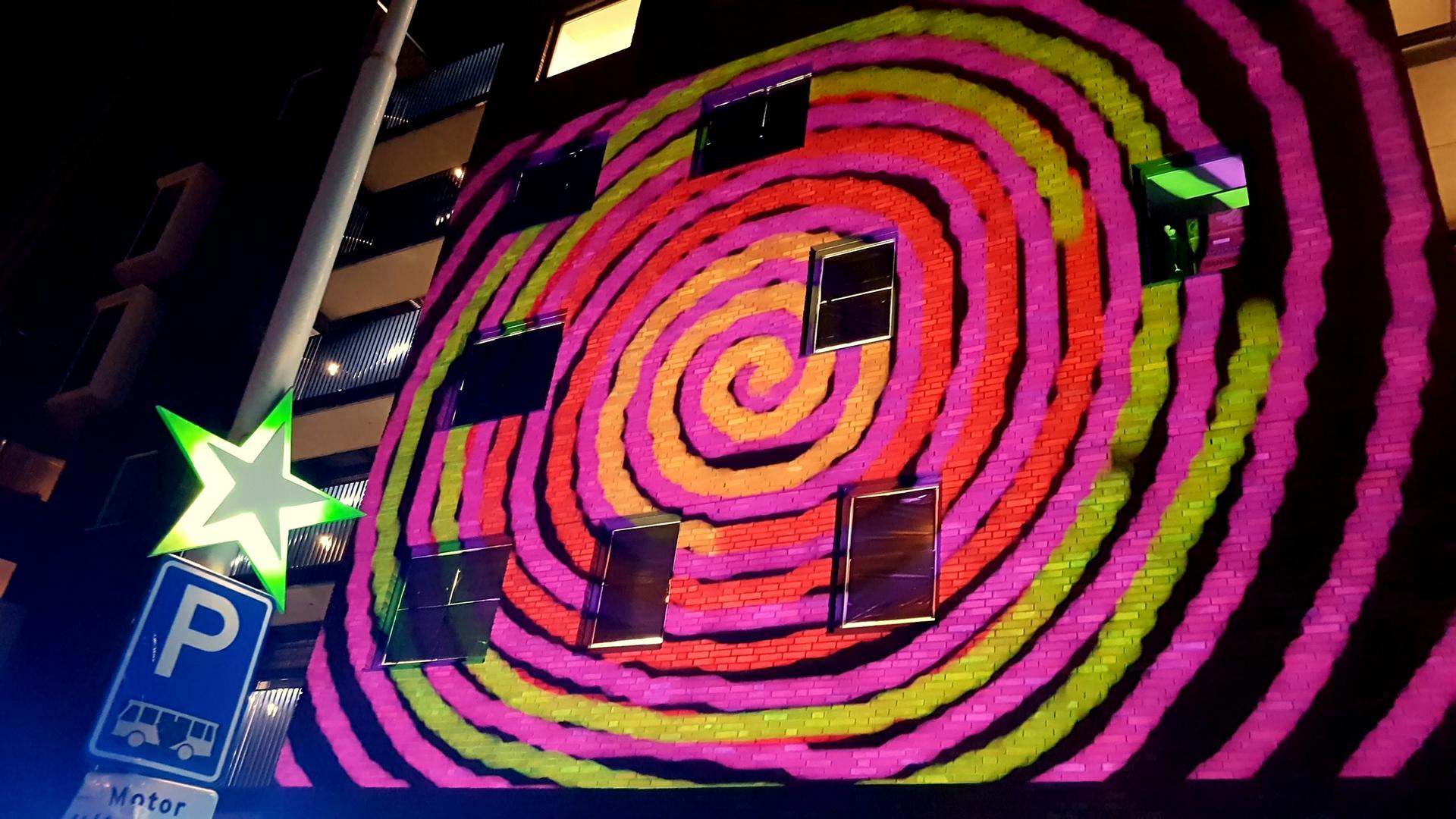interactive video mapping GLOW